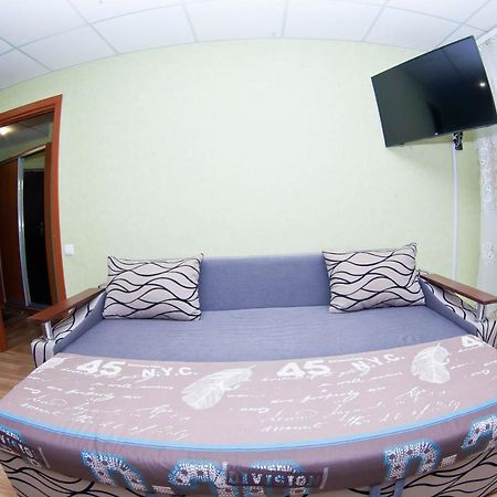 2Х Комн. Центр. На Соборной Krementchouk Extérieur photo